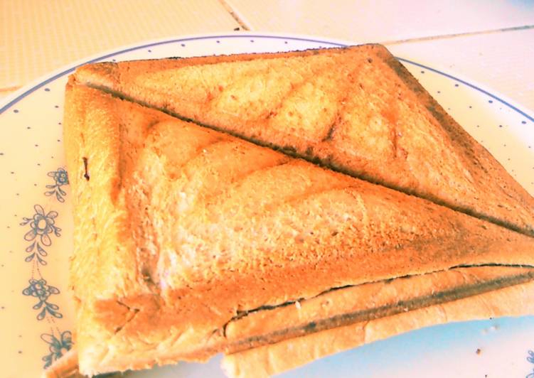 gambar untuk cara membuat chococheese sandiwch toast - roti panggang coklat keju