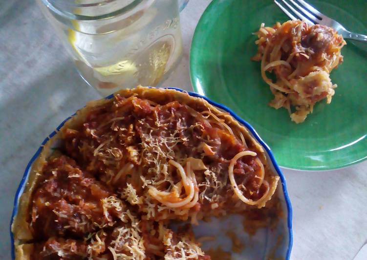 cara membuat pie spaghetti