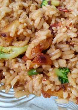 Chicken Nugget & Broccoli Fried Rice