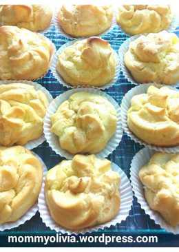 Soes Vla Durian Lembut dan Wangi