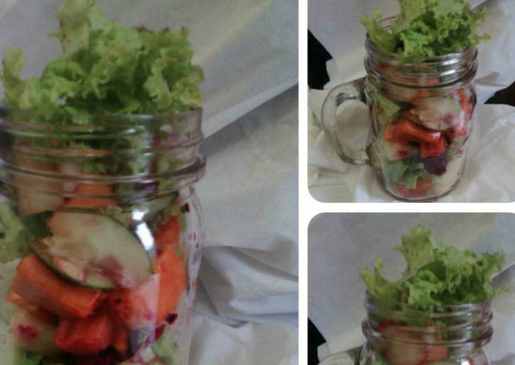 cara membuat Salad in Jar