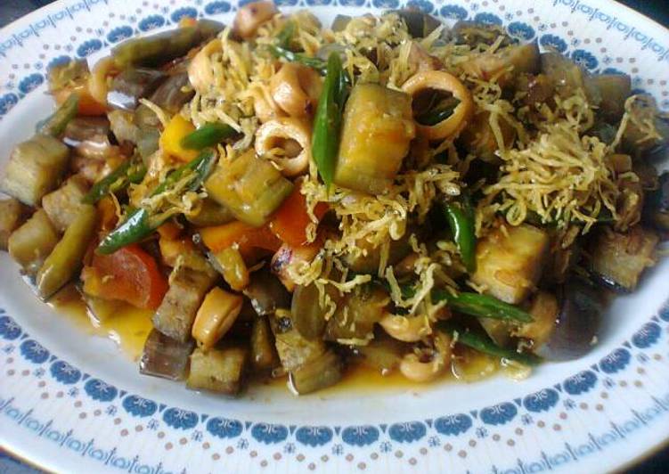  Resep  Tumis Terong Cumi  Asin  oleh Selli Salbiah Cookpad