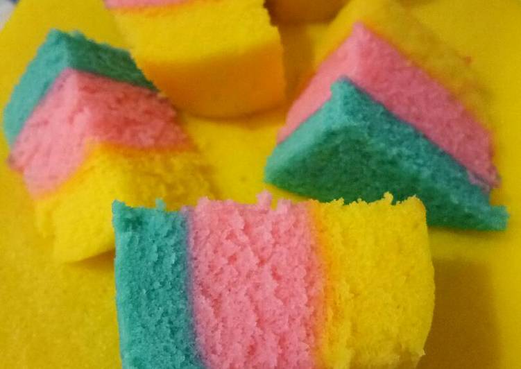Resep Bolu rainbow kukus enak dan lembut Dari Dessy JIttaleela ?????