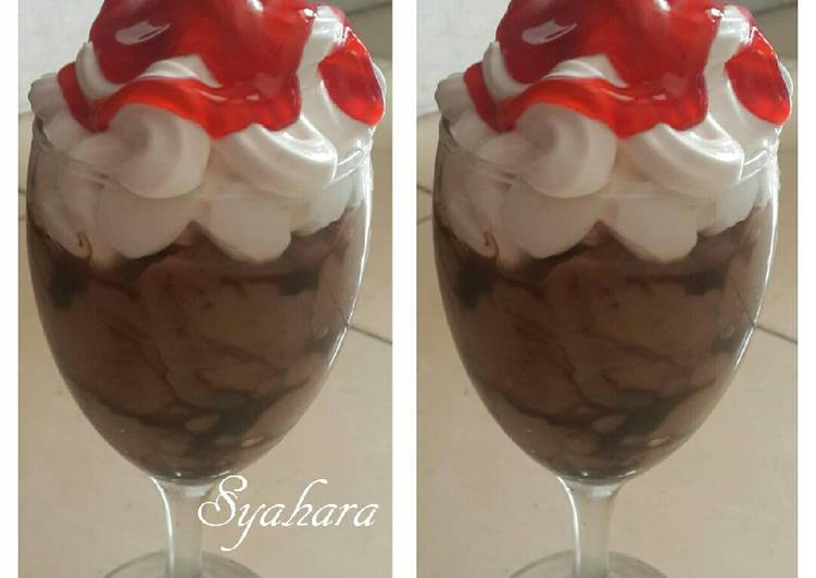 resep lengkap untuk Chocholate Banana MilkShake #pr_recook aneka minuman dingin