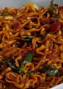 Mie goreng pedas favorite