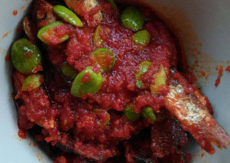 resep lengkap untuk Ikan asin sambal PETAI