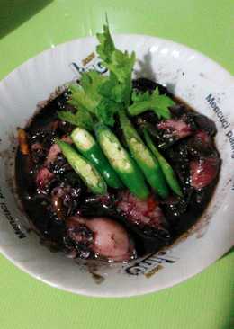 Tumis cumi hitam