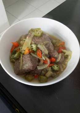 Tumis daging sapi pedas with okra