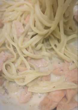 Spageti Creamy Fettucine/Carbonara Dancow sederhana