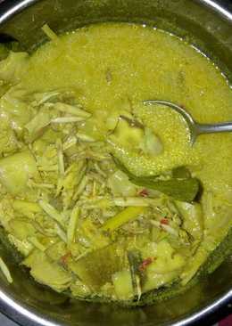 Gulai jantung pisang