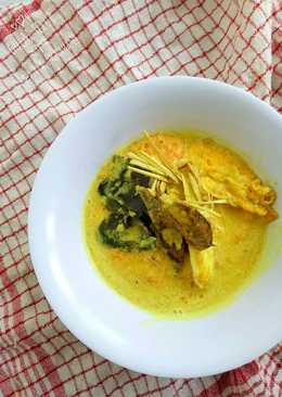 Gulai telur ceplok