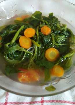 Sayur bening bayam wortel