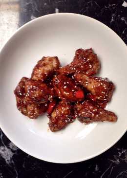 Dakgangjeong (Chrispy Korean Fried Chicken)