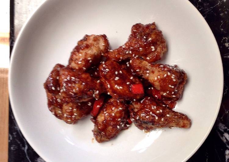 resep masakan Dakgangjeong (Chrispy Korean Fried Chicken)