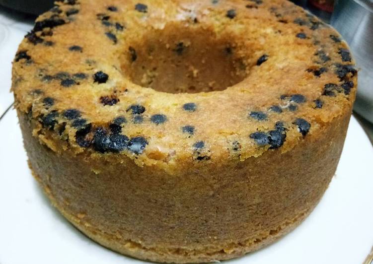 resep lengkap untuk Chocochip Banana Cake dengan Self Raising Flour