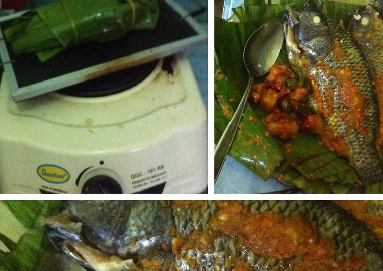 resep masakan Ikan bakar daun pisang pakai batu granito