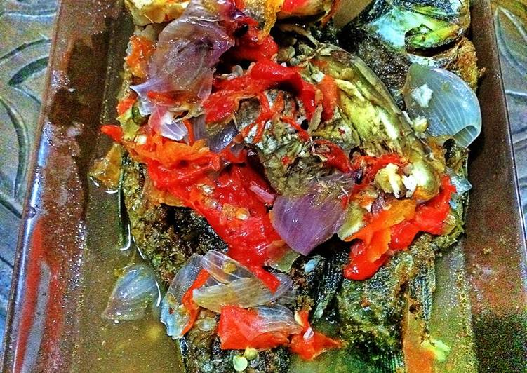 resep lengkap untuk Pecak ikan mas