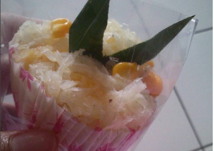 bahan dan cara membuat Sawut Singkong (jagung manis + keju)