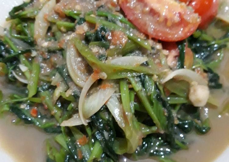 Tumis kangkung belacan #rabubaru #bikinramadhanberkesan