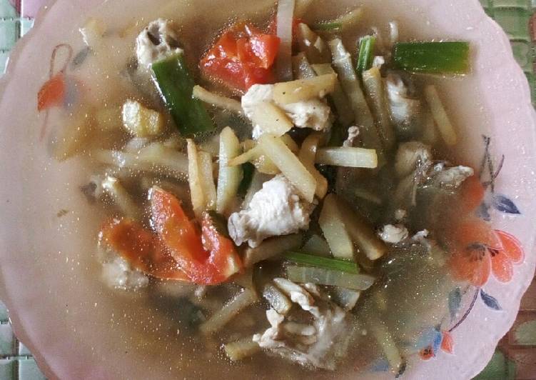 bahan dan cara membuat Sop ayam labu siam