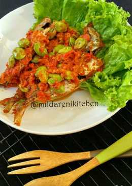 Ikan kembung Pete balado
