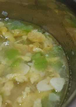Sup telur gambas (oyong)