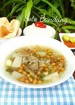 Soto daging sapi dan lobak (Soto Bandung)