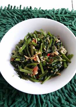 Tumis Kangkung rebon