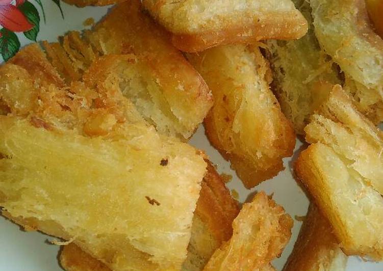 Singkong goreng merekah#BikinRamadanBerkesan