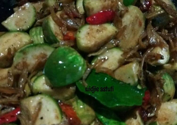 resep makanan Oseng Teri Terong Glatik