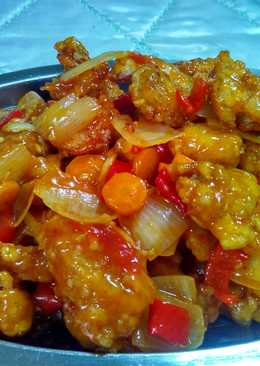 Sweet Sour Chicken and Prawn