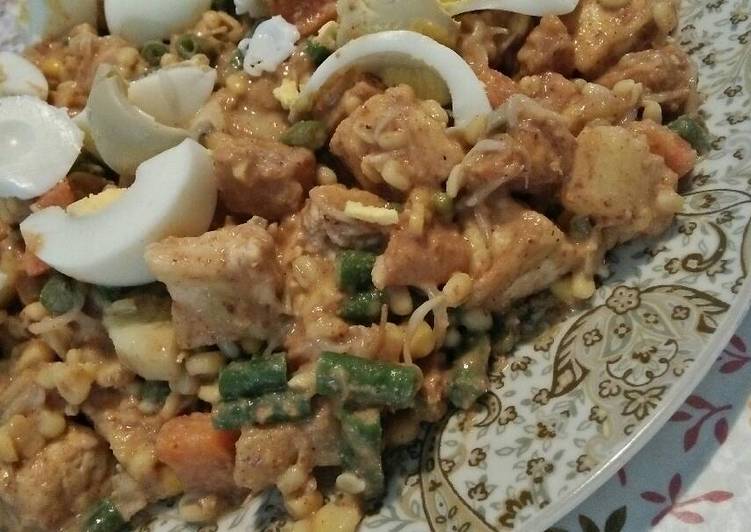 Resep Gado gado betawi oleh deeja - Cookpad