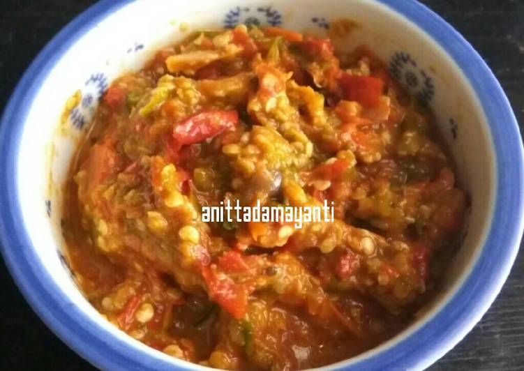 resep lengkap untuk Sambel Pecel Ayam/Lele