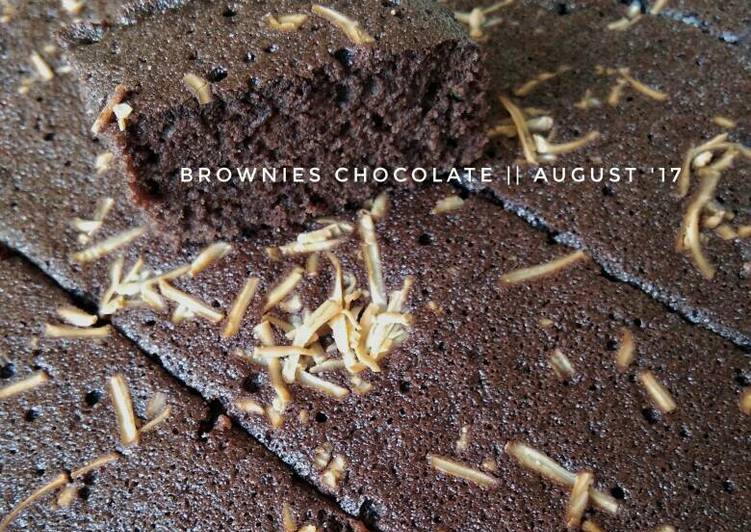 gambar untuk cara membuat Brownies Coklat Putih Telur