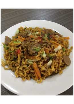 Mie goreng bakso