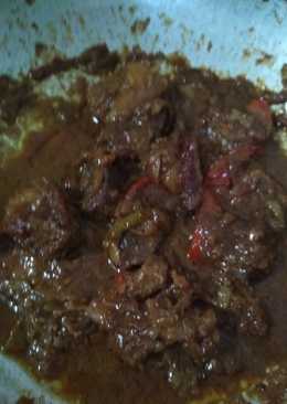 Semur daging sapi