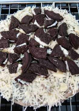 Cookies 'n' Cream Cheese Caketart