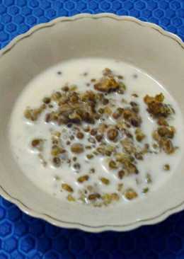 Bubur Kacang Ijo Kuah Santan