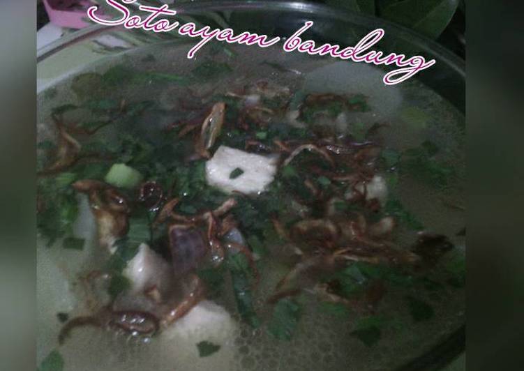 bahan dan cara membuat Soto Ayam Bandung Bening