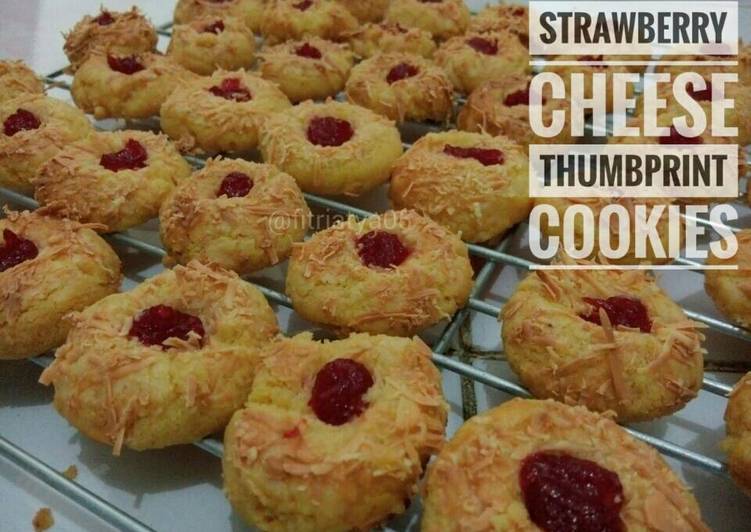 Resep Strawberry Cheese Thumbprint Cookies