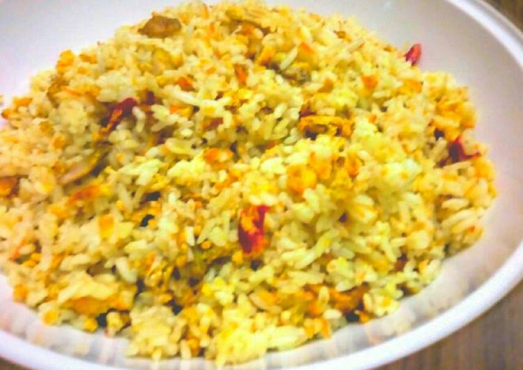  Resep Nasi Goreng Kuning  oleh Ummu Aslan Cookpad