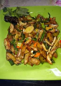 Tumis jengkol pedas