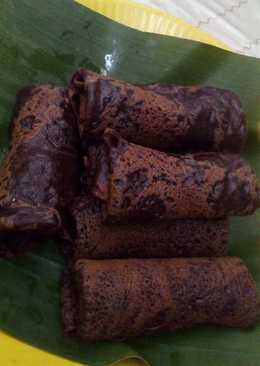 Dadar gulung pisang coklat