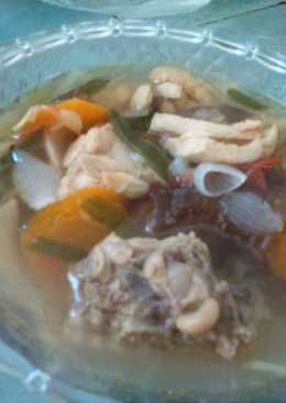 Sup Ayam Jamur Kuping
