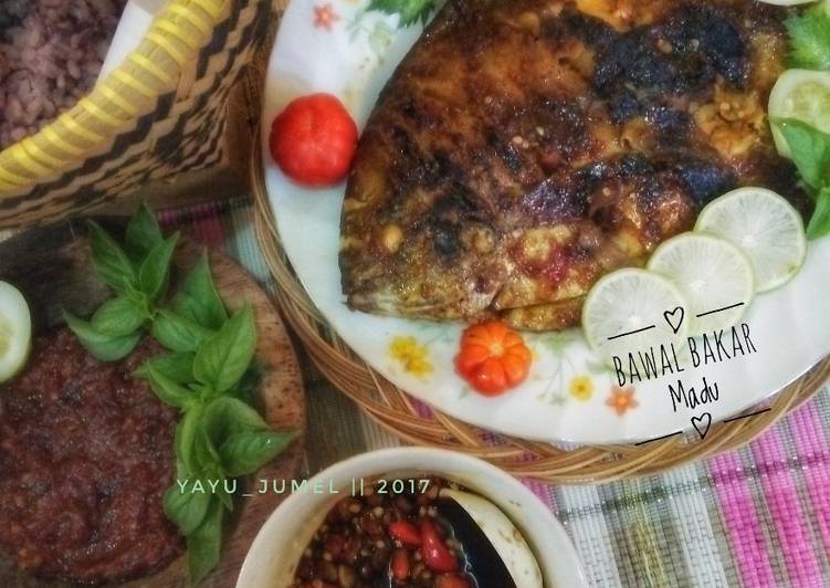 Resep Bawal Bakar Madu + duo sambal???? Karya Yayuk Jumaeli