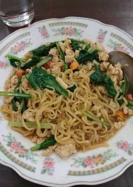 Indomie nyemek ala bu siti jogja