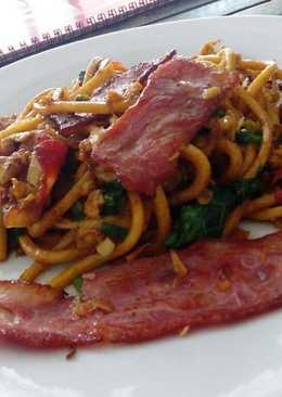 Mie Goreng Bacon