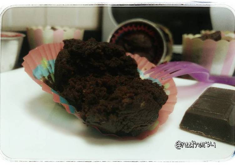 bahan dan cara membuat Chocolate Custard Muffin