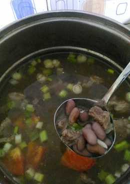 Sup daging kacang merah