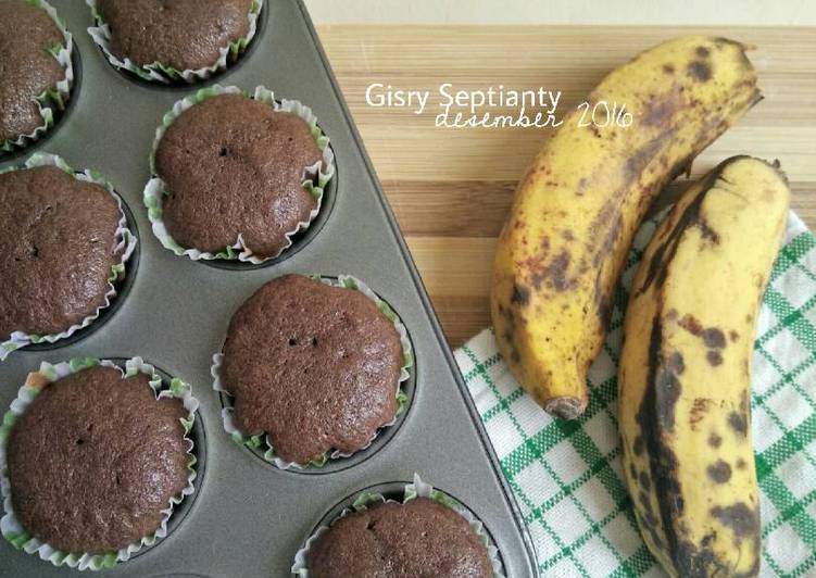 gambar untuk cara membuat Cupcake Pisang Coklat #EasyToddlerMeals